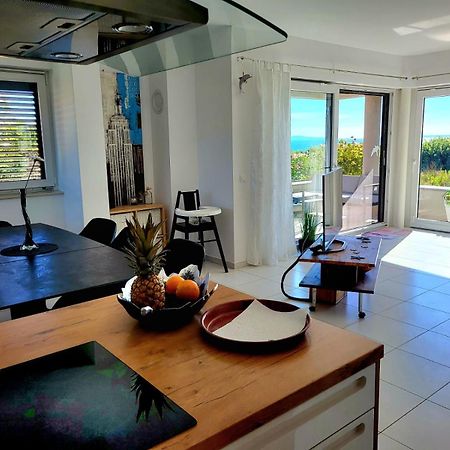Malo Ferienvilla Privlaka, Pool, Boje, Wi-Fi, Wallbox ปริฟลากา ภายนอก รูปภาพ